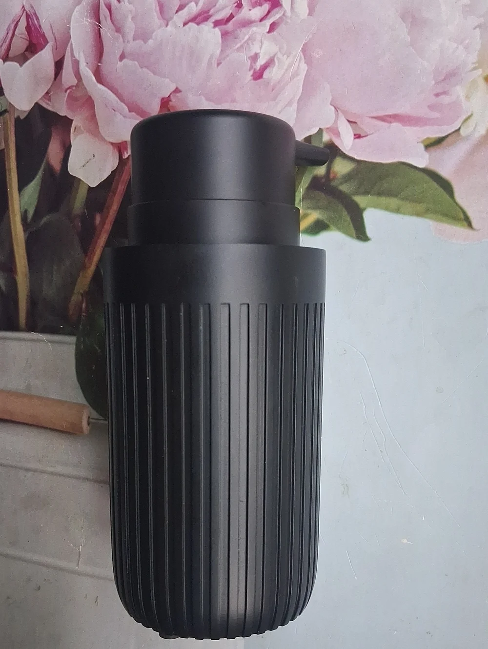 Matte Black Ribbed Soap Dispenser —
